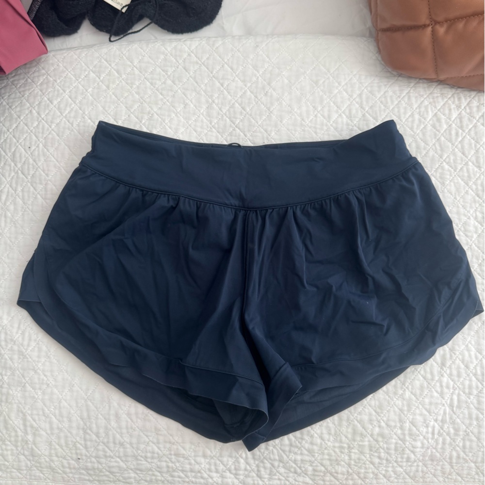 Lululemon navy blue shorts